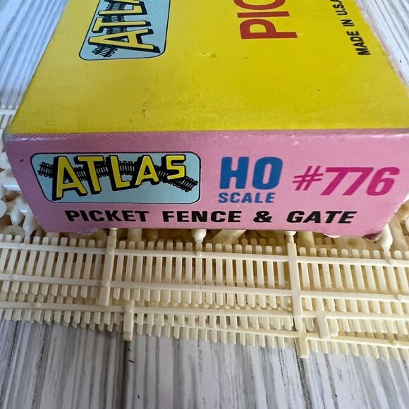 Train Track HO Atlas Brass #2 Turnout, 72" Picket Fence, 18" Radius Track Tunnel - Picture 7 of 9